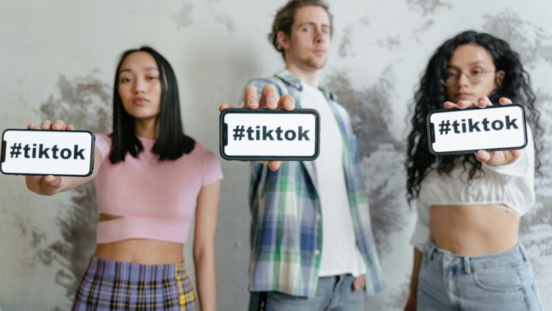 TikTok Shop vs Shopee: Perbandingan Jujur dari Perspektif Seller