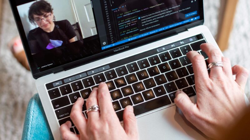 Otomasi Proses Bisnis untuk Startup Indonesia: Panduan Praktis Agar Tim Kecil Bisa Bergerak Cepat